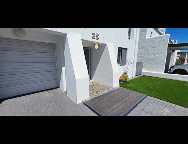3 BEDROOM HOUSE FOR SALE IN LAMPIESBAAI